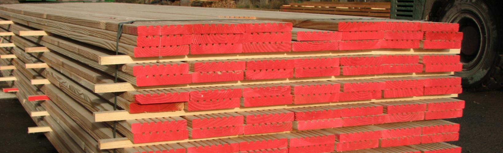  DECKING BOARDS  Boards in Douglas fir, mixed or heartwood only
 Clermont-ferrand